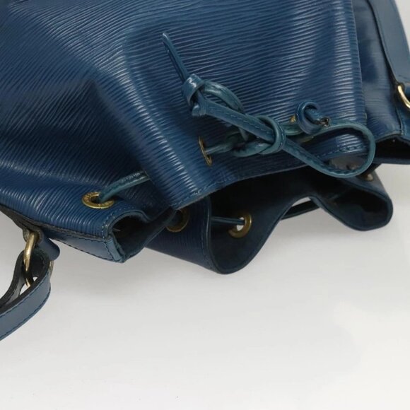 LOUIS VUITTON Epi Noe Shoulder Bag Toledo Blue - Picture 6 of 16